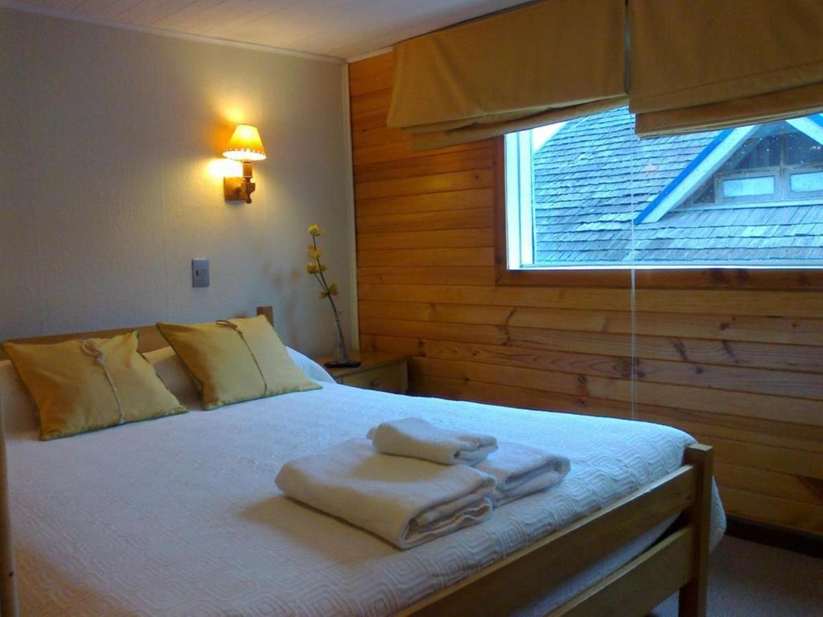 Ancud Petit Hostal Exterior photo
